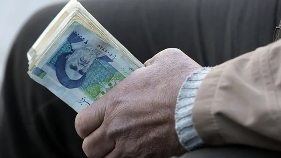 Washington Using Currency War to Destabilize Iran