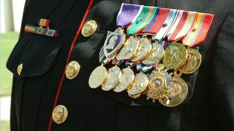 Saving the Military from Itself. Why Medals and Metrics Mislead