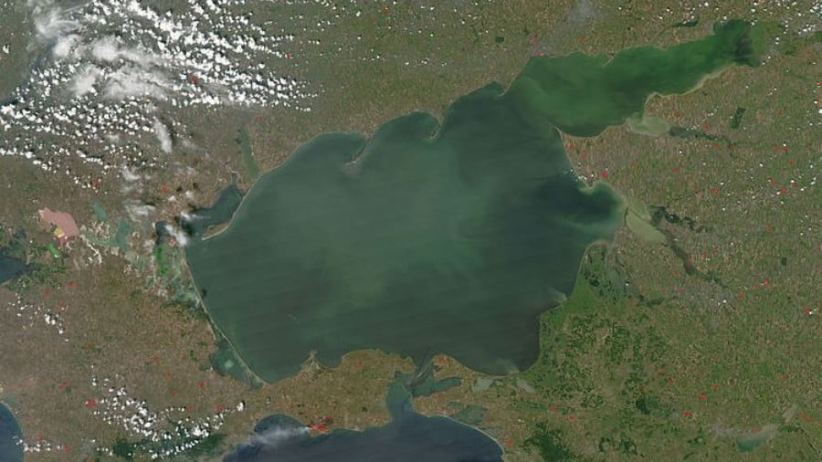 Azov Sea Flashpoint: Russia, Ukraine Teetering on the Brink of War