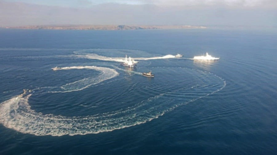 Tense Standoff Around Kerch Strait between Russia & Ukraine: How It Developed