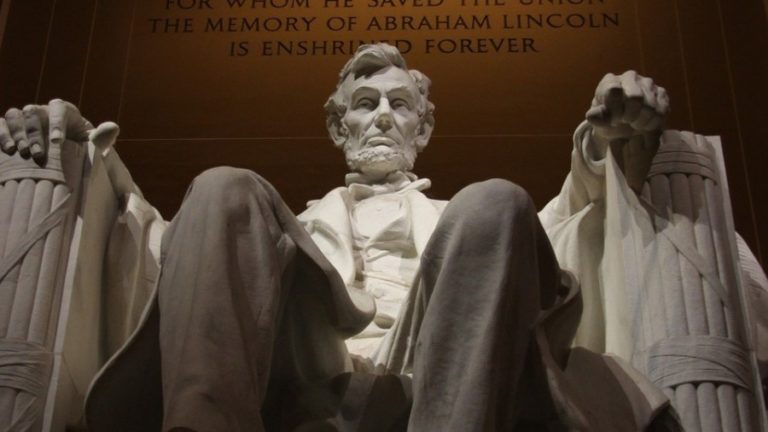 After Lee, It’s Lincoln’s Turn