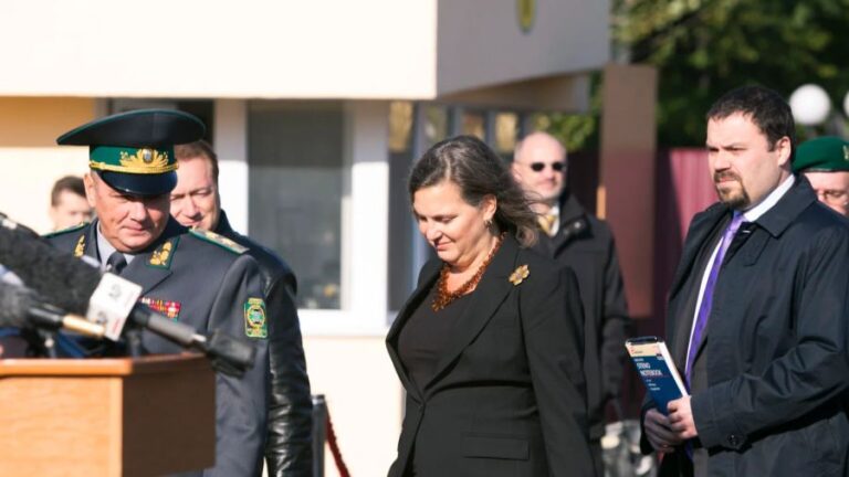 Victoria Nuland: Ukraine Has “Biological Research Facilities,” Worried Russia May Seize Them