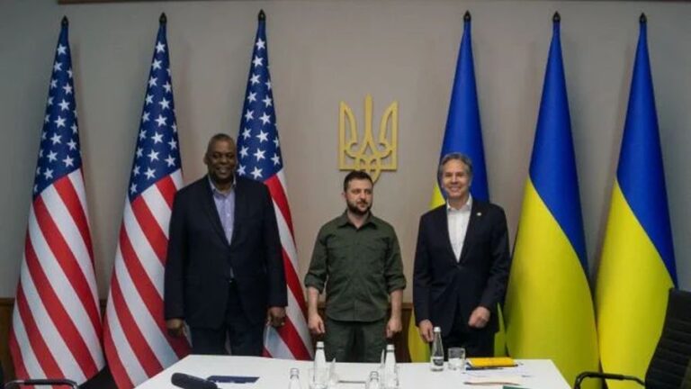 Austin and Blinken Want Ukraine to Continue Fighting War It Cannot Win