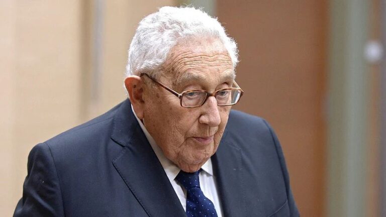 Kissinger and the War in Ukraine: The Messenger and the Master