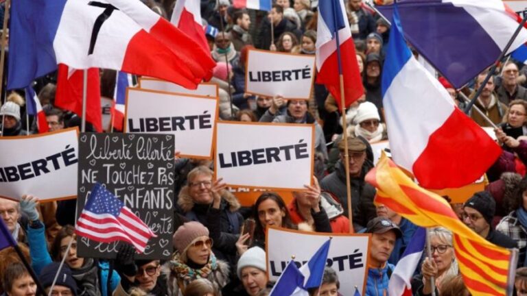 Liberté, Égalité & Fraternité on the March
