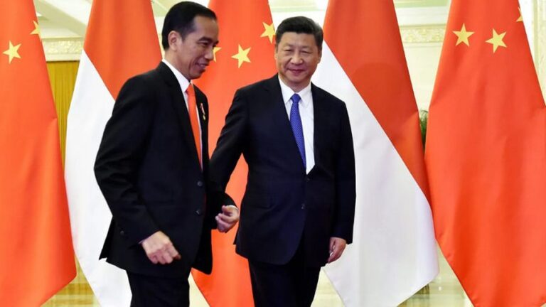 President of Indonesia Widodo Visited China and Japan