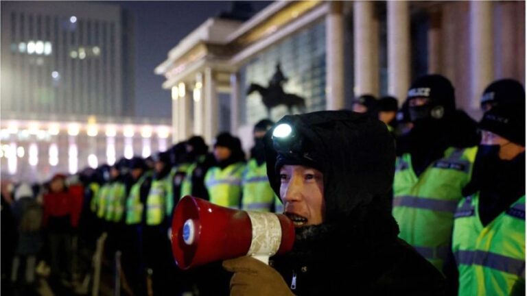 Mongolia Unrest Looking Eerily Like a Color Revolution